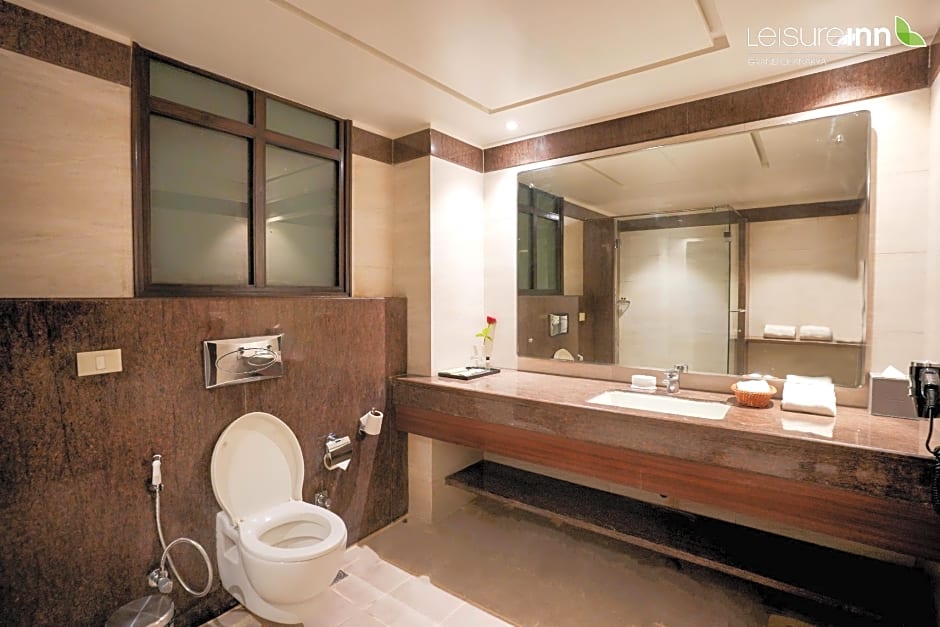 Leisure Inn Grand Chanakya