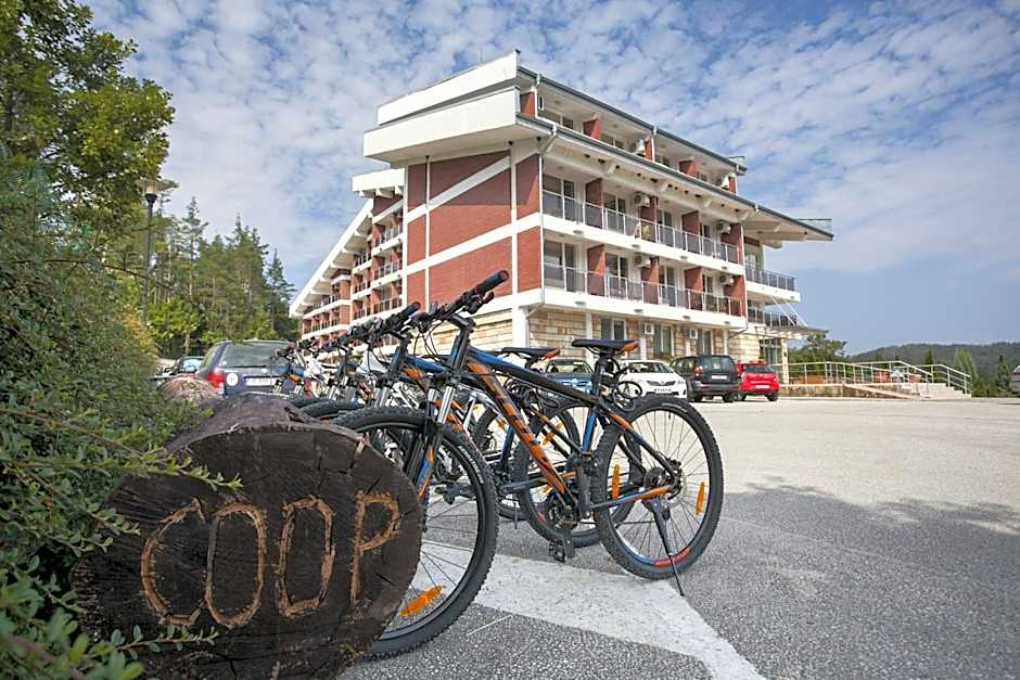 Relax Coop Hotel