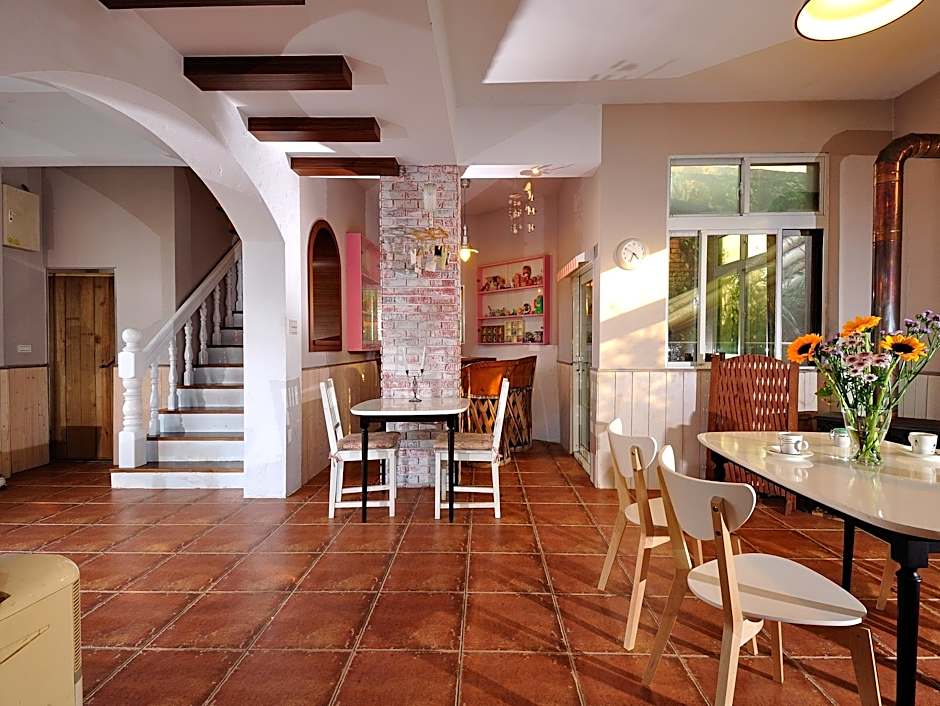 Sunnyrain Bed and Breakfast