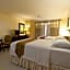 Crown Regency Suites Mactan