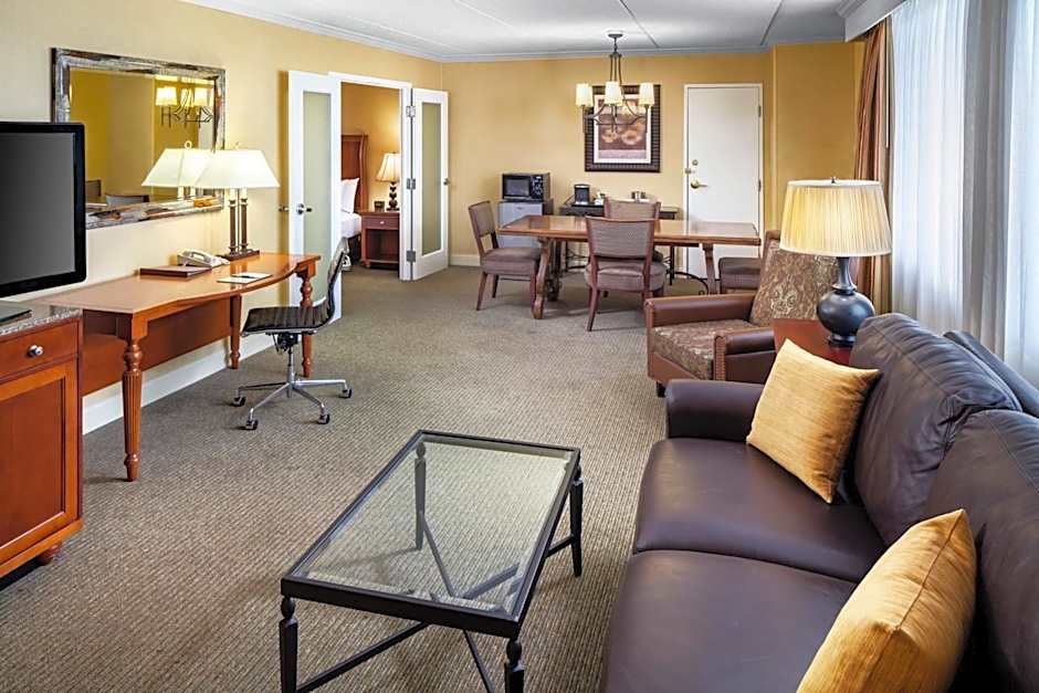 DoubleTree By Hilton Cleveland East Beachwood