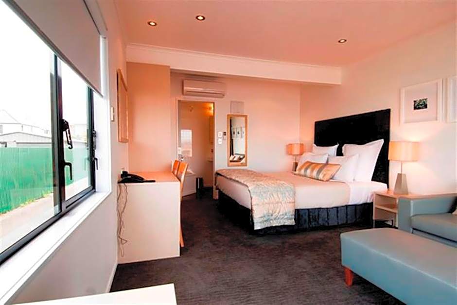 Marineland Beachfront Accommodation