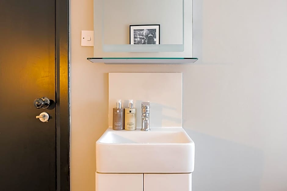 Borough High Street Rooms