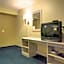 Econo Lodge Inn & Suites Enid South