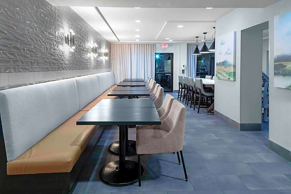 Hampton Inn By Hilton Conyers