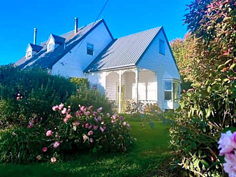 Windhaven Bed & Breakfast