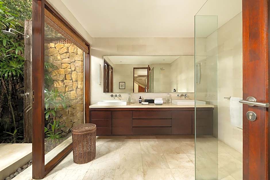 The Suar Seminyak by Nakula