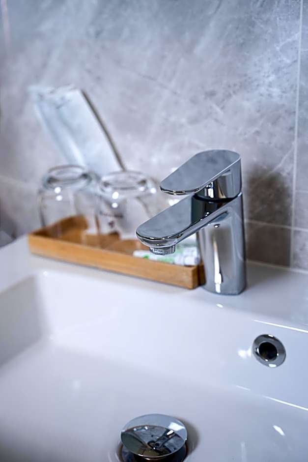 La Maison Charentonneau