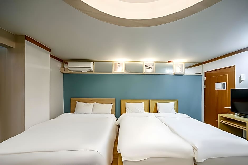 Tourist Hotel Jeonju