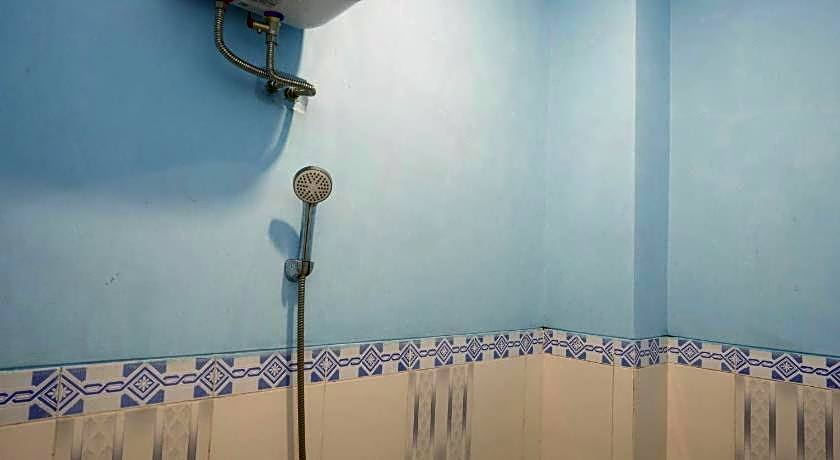 RedDoorz near Terminal Tirtonadi 2