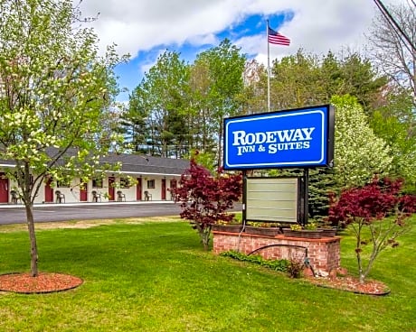 Rodeway Inn & Suites Brunswick near Hwy 1