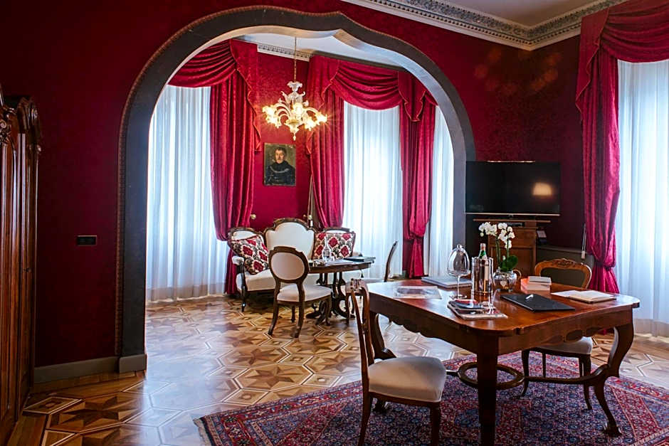 Relais & Chateaux Villa Crespi