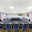 Holiday Inn Express Hotel & Suites - Woodstock By IHG