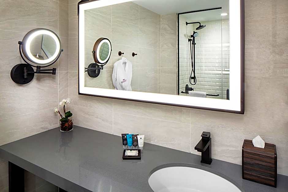 Crowne Plaza HY36 Midtown Manhattan By IHG