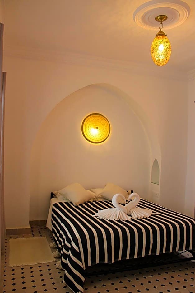 Riad El Arco ROOFTOP POOL & Spa