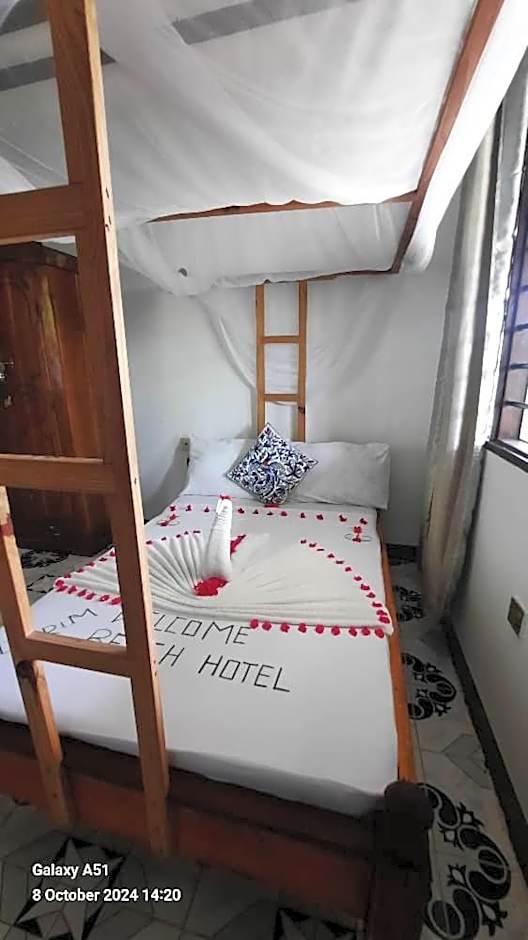 Aquarium Beach House