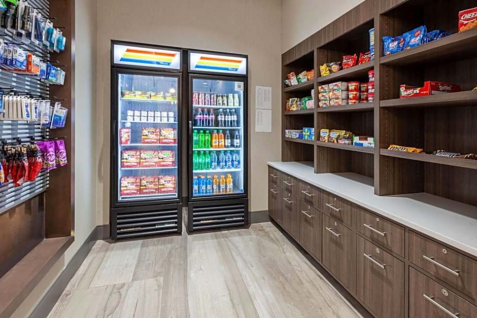 La Quinta Inn & Suites by Wyndham Middletown-Goshen