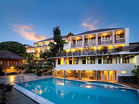 SPENCER GREEN HOTEL