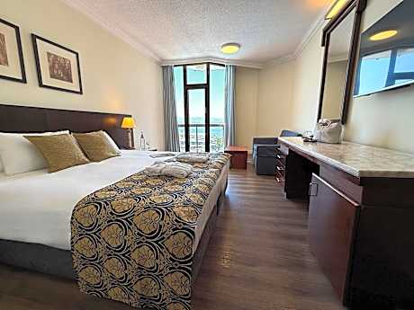 Premier Room with Lake View
