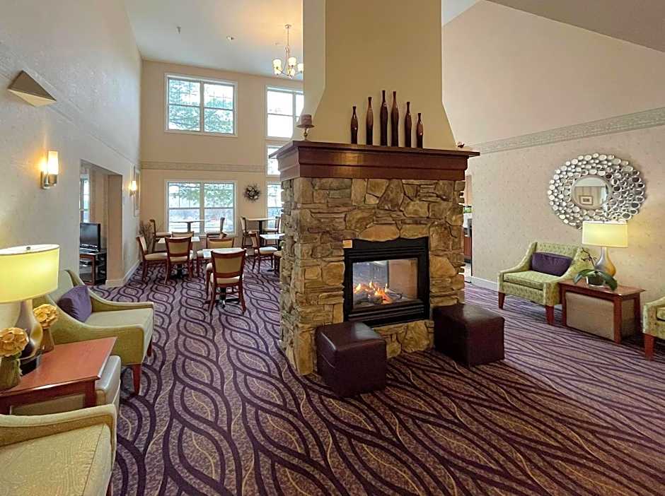 Smart Suites, an Ascend Collection Hotel