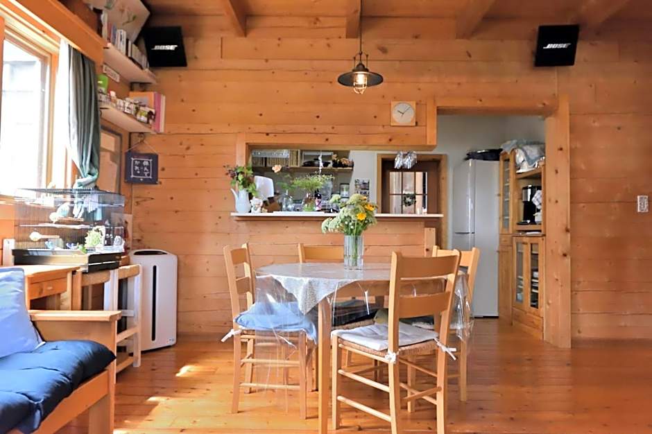 Carrefour Guesthouse カルフール ゲストハウス