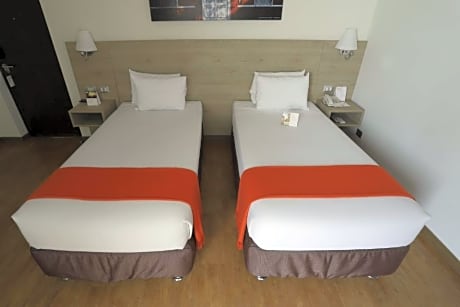 Traditional Twin Room