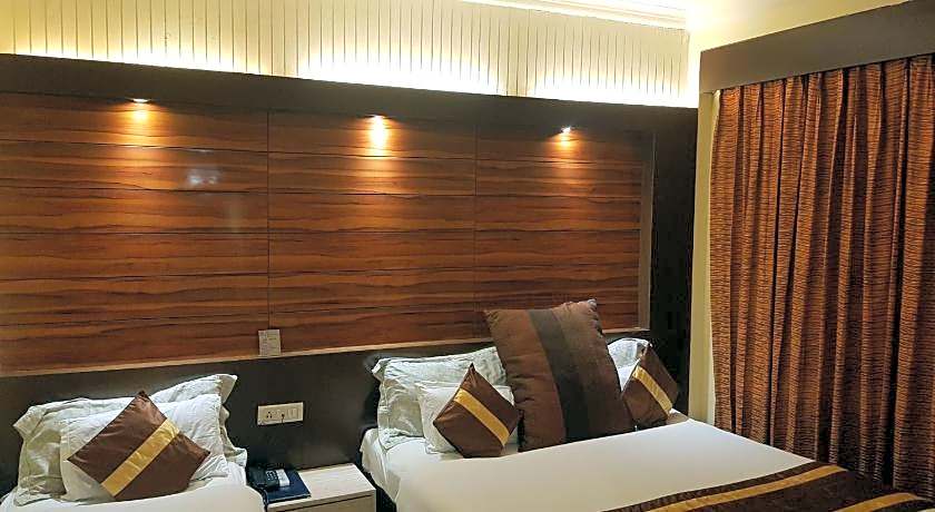 Hotel Cj International