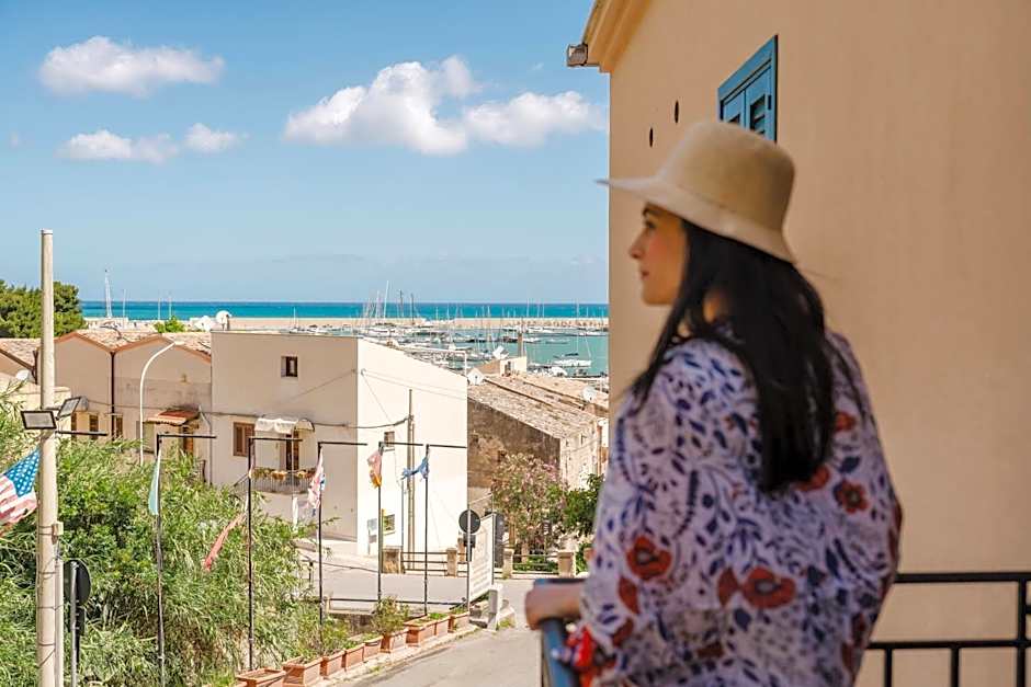 Cerri Hotel