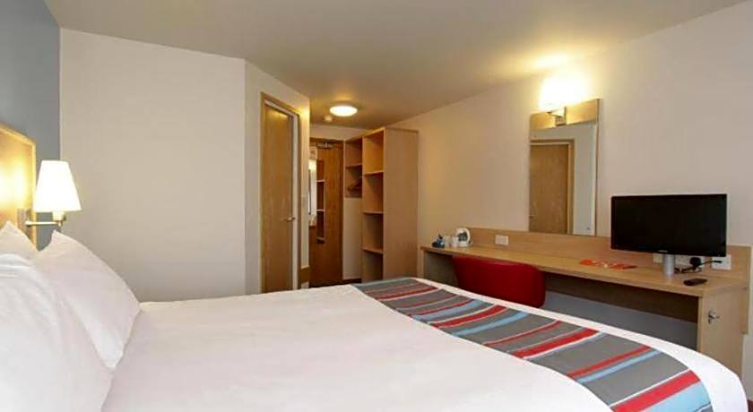 Travelodge Stonehouse