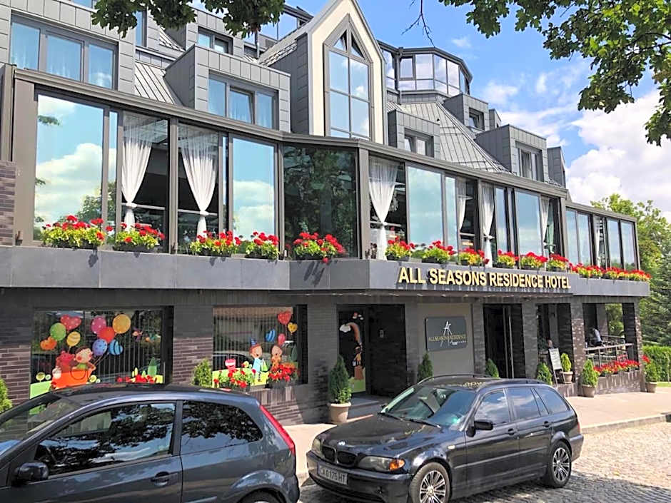 All Seasons Residence Design Hotel - Free parking