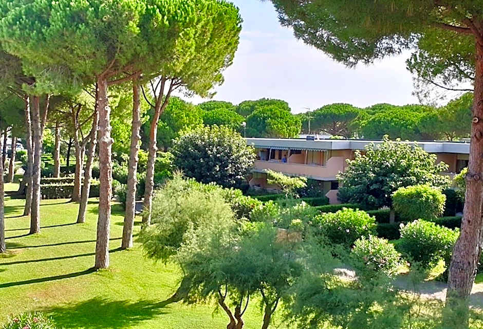 ISA-Holiday Homes from 400 to 900 m from the beach, apartments 6 beds