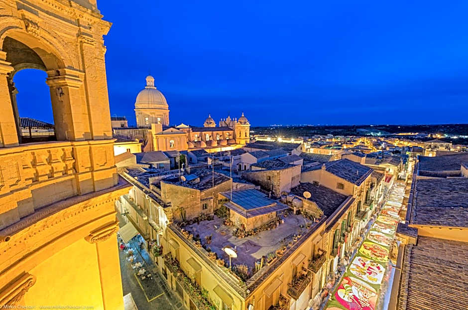 Quattroquarti Stradivari Home