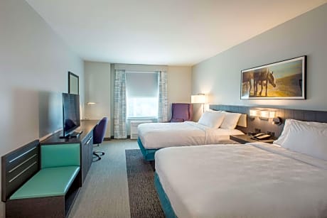 2 Queen Hearing Accessible Room