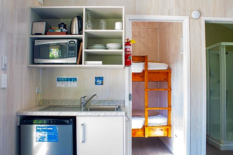 Hot Water Beach TOP 10 Holiday Park