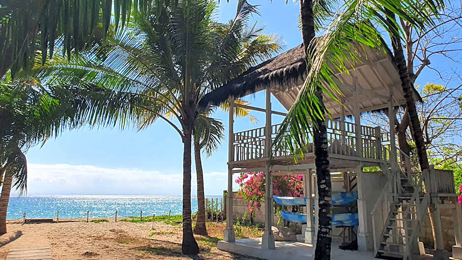 MYAMO Beach Lodge