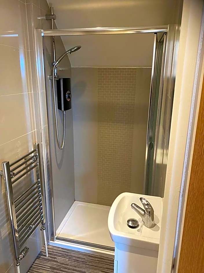 Cosy Loft Apartment Just Off Vibrant Mill Rd CB1 - Walk to Station and City Centre