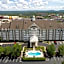 Hotel Grand Victorian