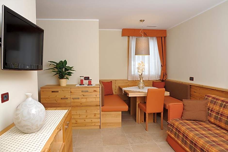 Residence Marisol Camere & Appartamenti - Mezzana Centre