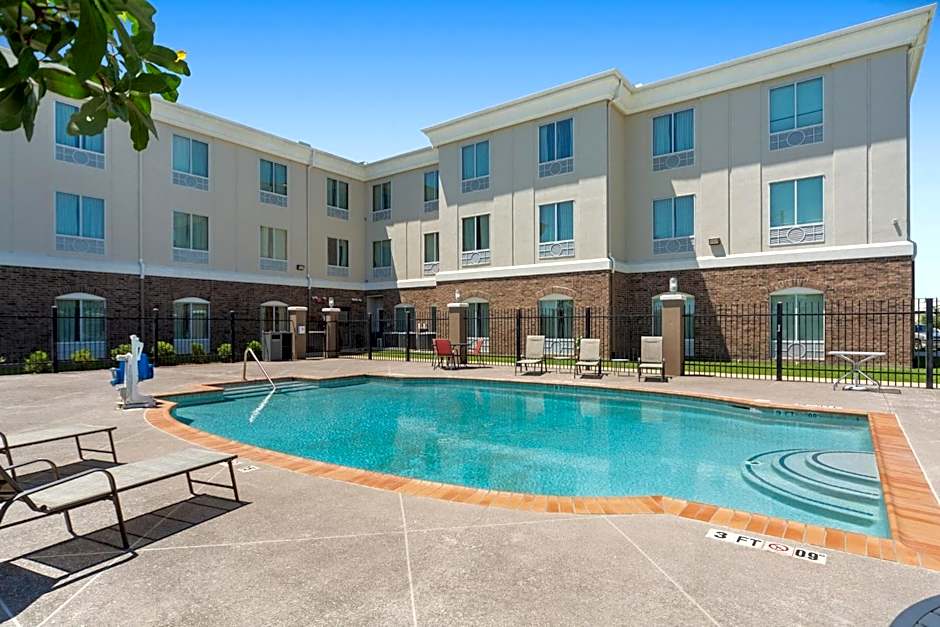 Holiday Inn Express Tomball By IHG