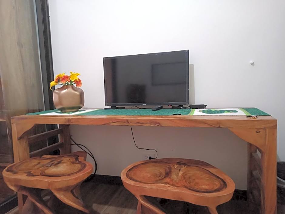 BRISTLE RIDGE CONDOMINIUM