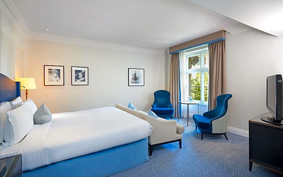 Waldorf London Hilton