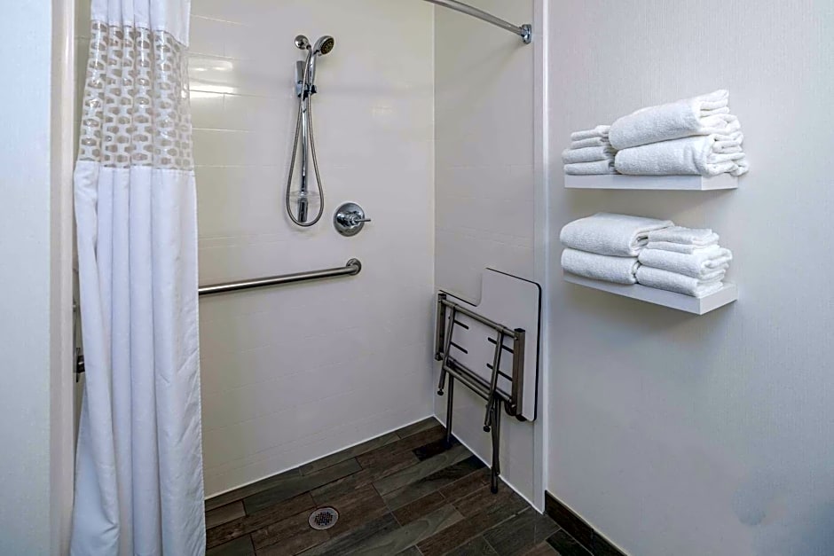 Hampton Inn By Hilton Livermore
