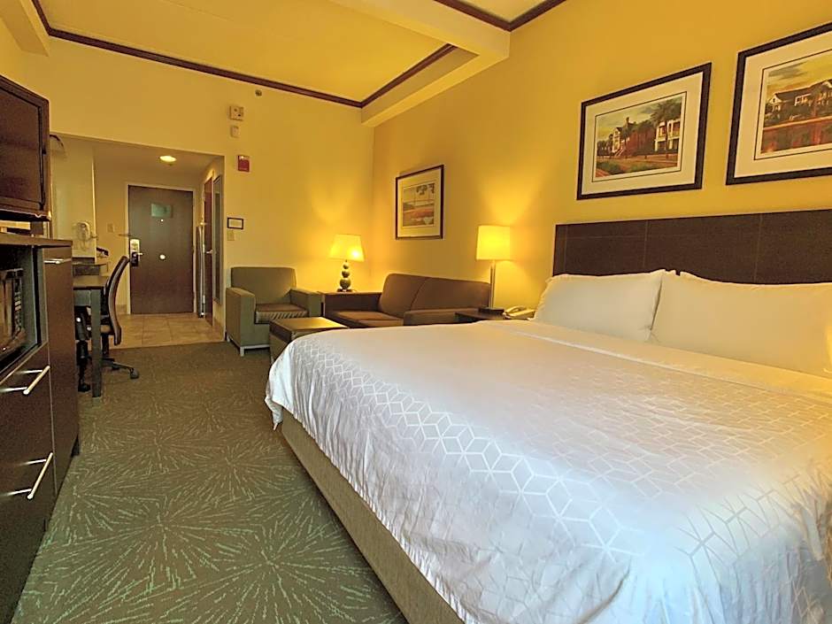 Holiday Inn Express Hotel & Suites Charleston-Ashley Phosphate By IHG