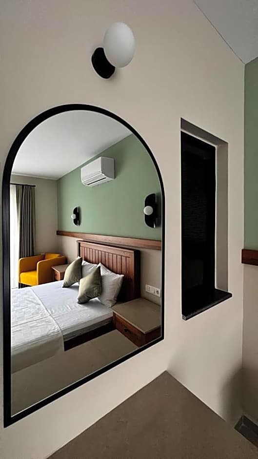 Mimoza Hotel