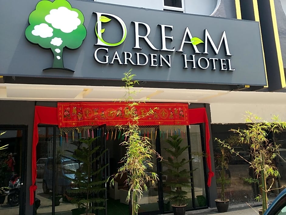 Dream Garden Hotel
