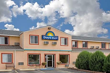 Days Inn by Wyndham Custer