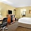  Best Western Coach House