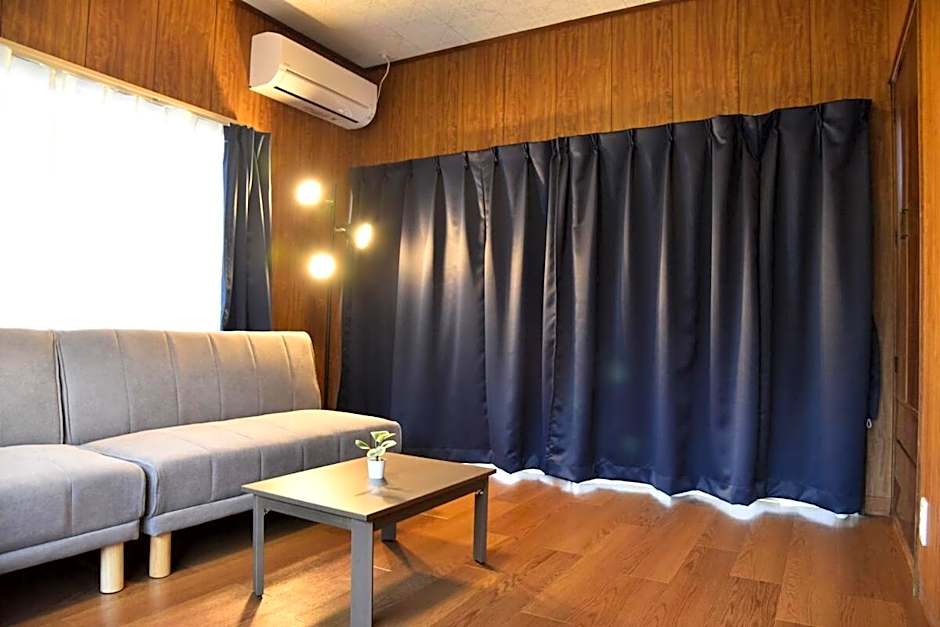 内竈ひなた庵