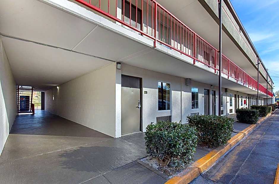 Super 8 by Wyndham Kingsport