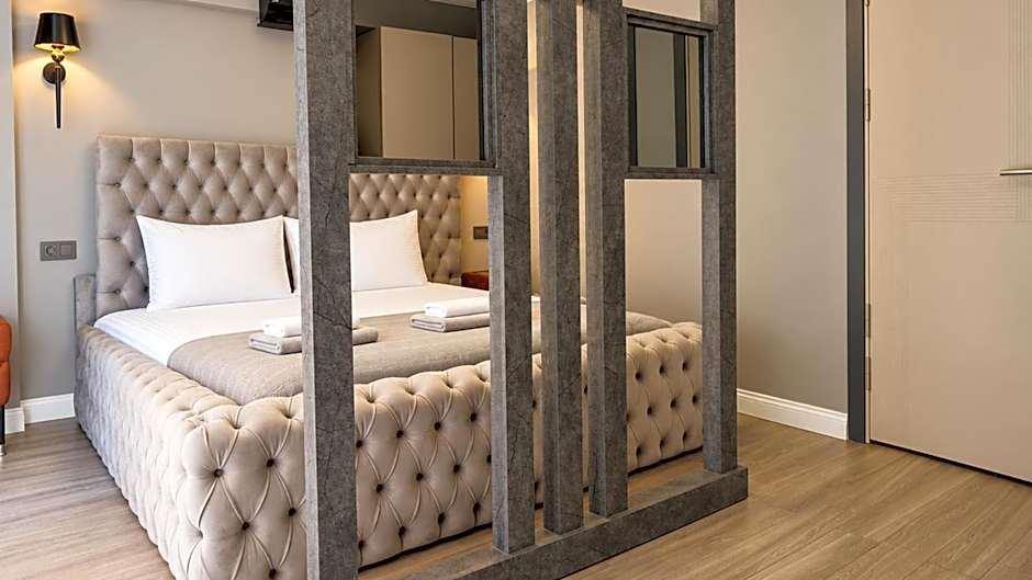 TALLES CITY HOTEL